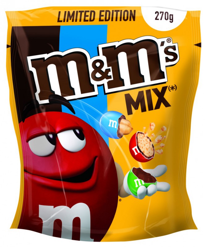 Расшифровать m m. Большая упаковка m m's. ЭМЭНДЭМС конфеты. M MS красная упаковка. M&MS кинотеатр.