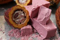 In autumn 2017, Barry Callebaut presented a fourth type of chocolate: Ruby. This chocolate is produced by means of a special process. (Image: Barry Callebaut).