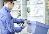 Bito-Lagertechnik stellt in Stuttgart die neue Bito-App „Seal & Track” vor, durch die der Transport im Bito Behälter MB noch sicherer wird.
