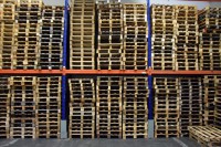 Paletten über Paletten: Doch was war vorher auf ihnen? Die Aufgabe der Rückverfolgung ist es, auch hierüber Informationen bereitzustellen.