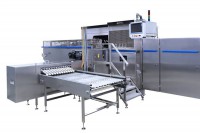 Die Caiman-D-33 Anlage von Haas für die Produktion von Waffelhörnchen.
