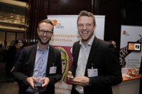 Digital natives: Michael Meyer (left) and Jan Sander, both mychoco GmbH, at the sponsor‘s booth of DS Smith.


